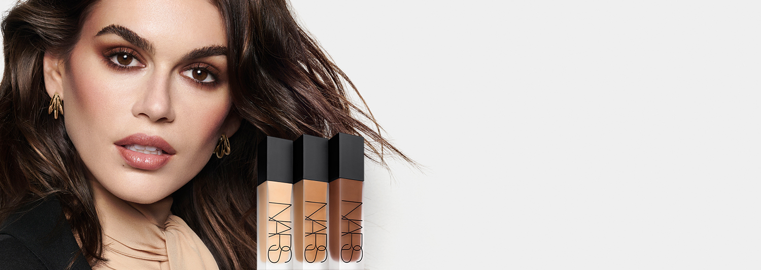 NATURAL MATTE LONGWEAR FOUNDATION